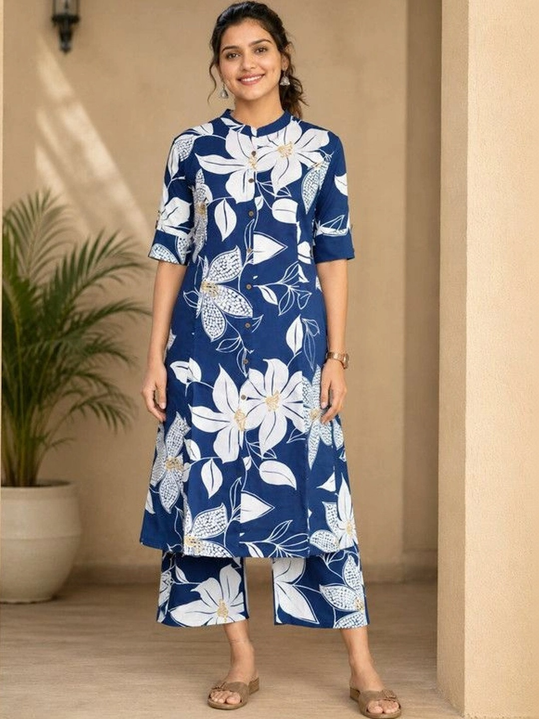 MISAYL Women Floral Printed Regular Kurta with Palazzos