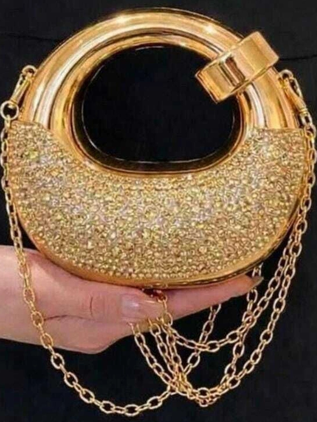 Jasuniq Textured Shoulder Bag