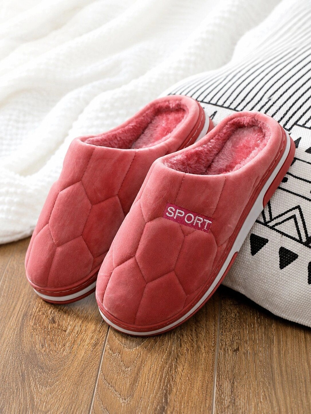 Women Premium Faux Fur House Slippers