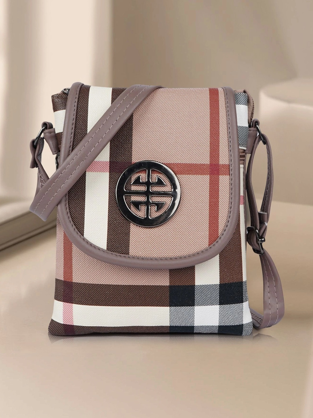 NORVE Checked Sling Bag