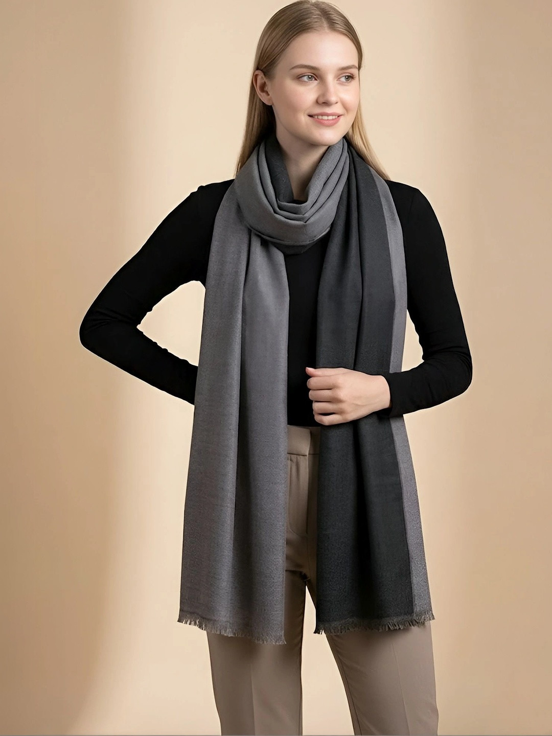 MUFFLY Women Colourblocked Stole