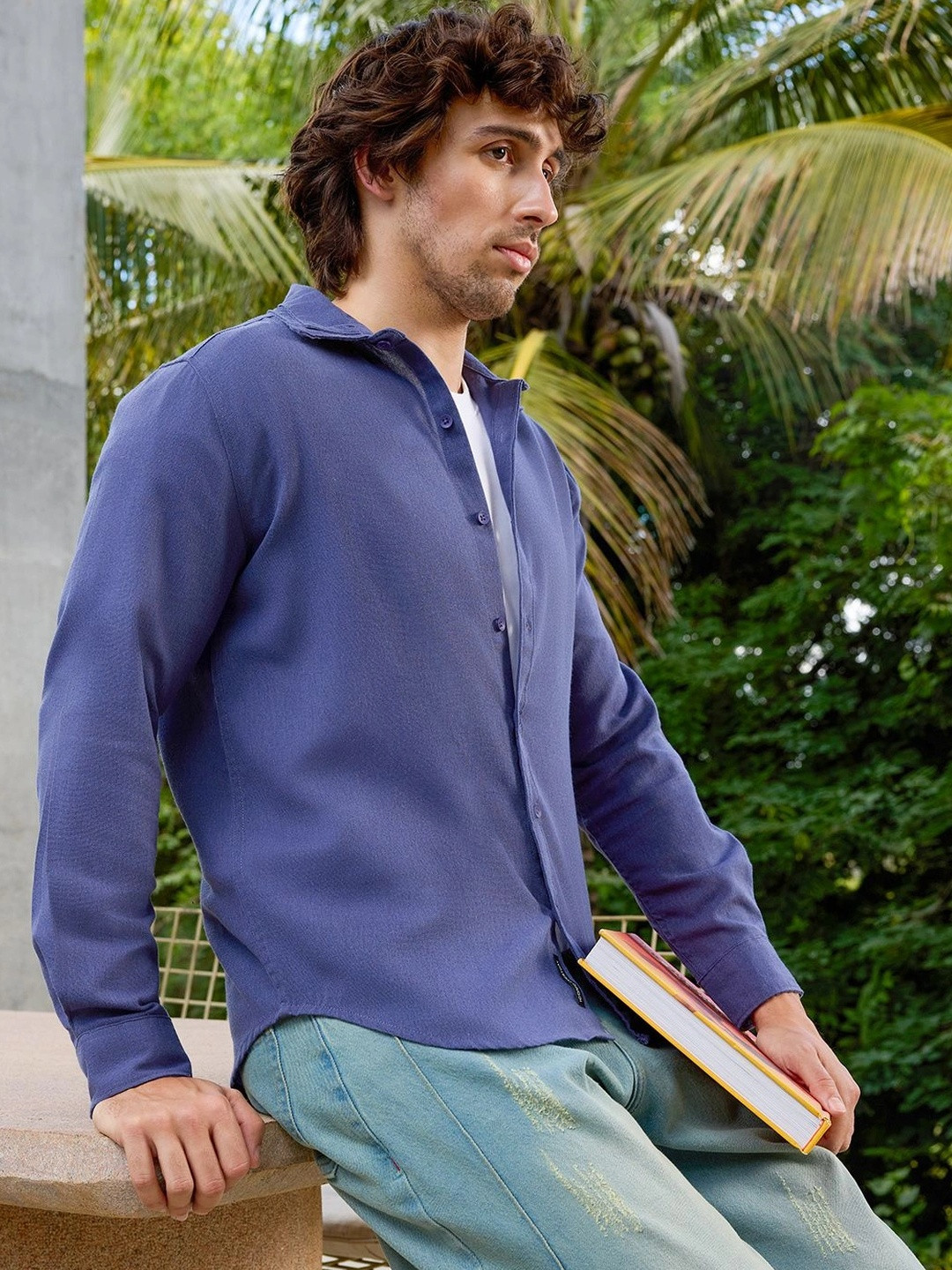 CAHOOT Men Navy Blue Linen Blend Double Collar Casual Shirt