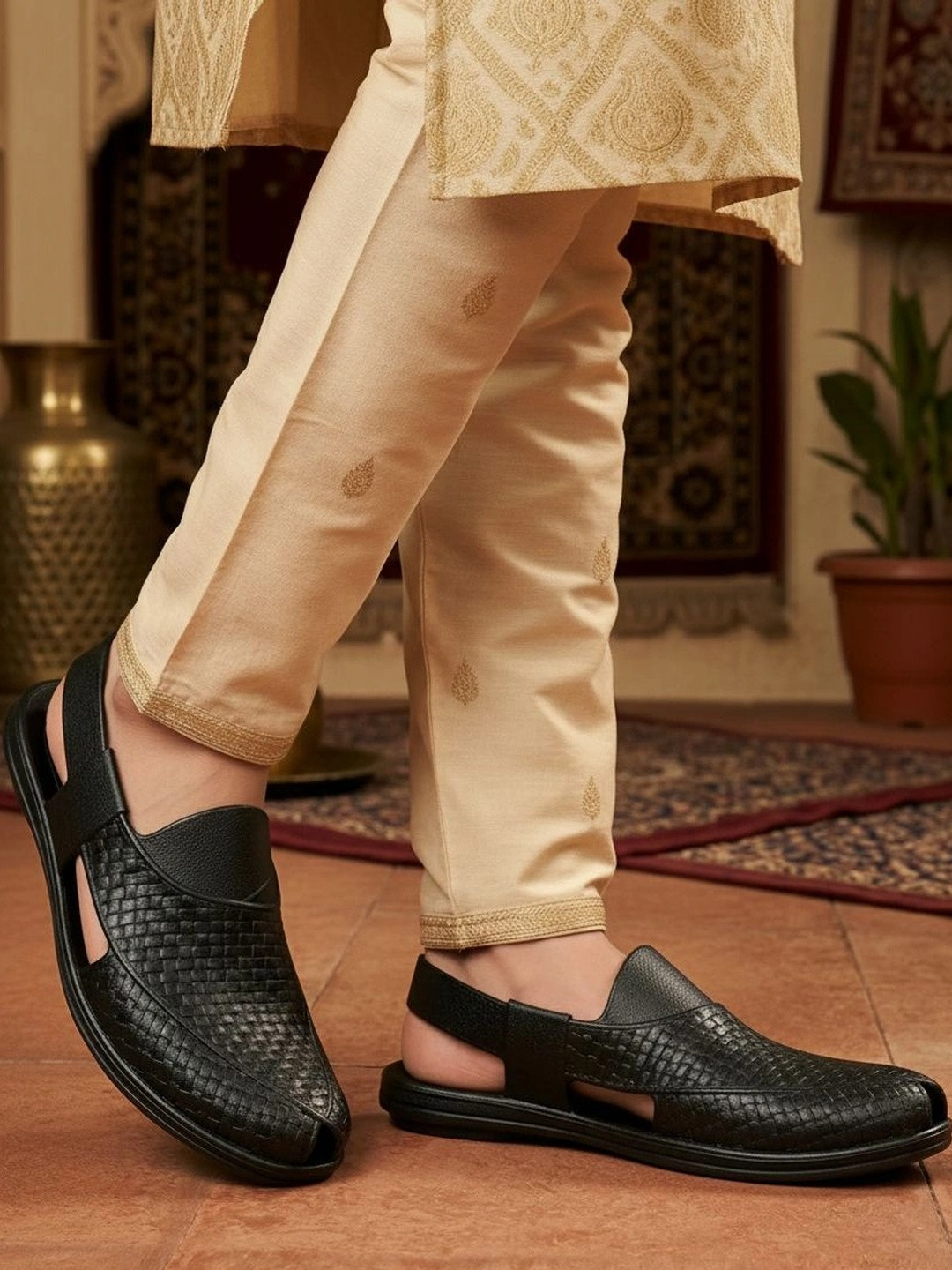Ajanta SHOES Men Woven Design Loafers
