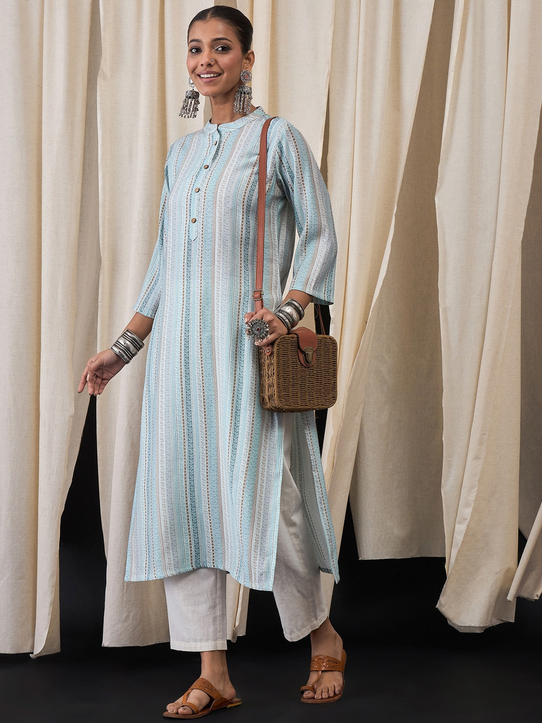 Anouk Women Printed Chanderi Silk Kurta