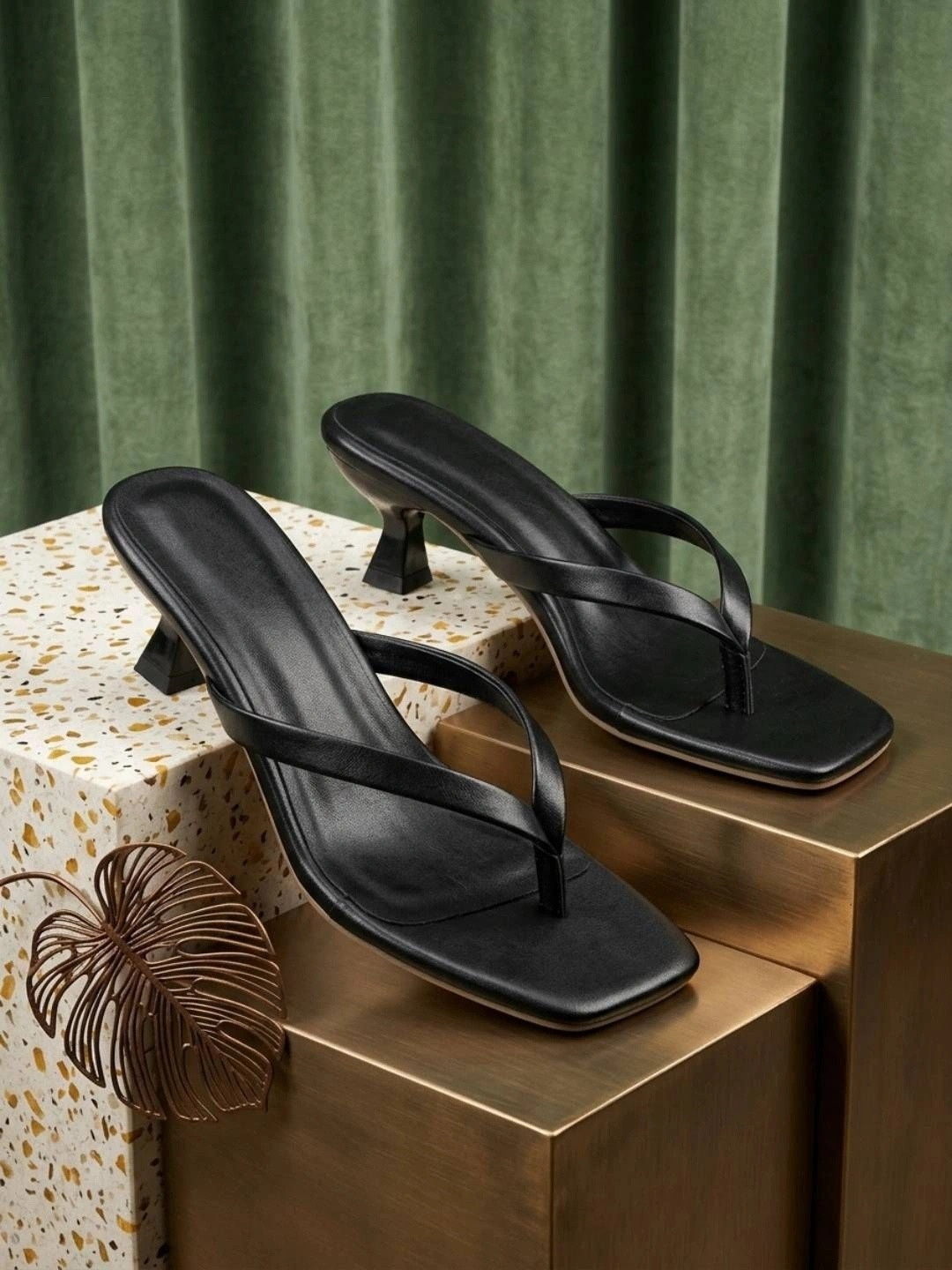 GG360 Party Kitten Sandals