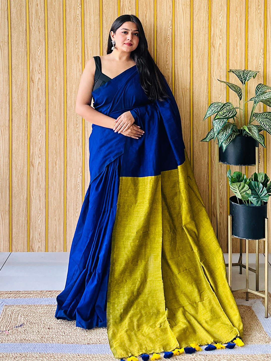 Anouk Tassel Detailed Saree with No Border