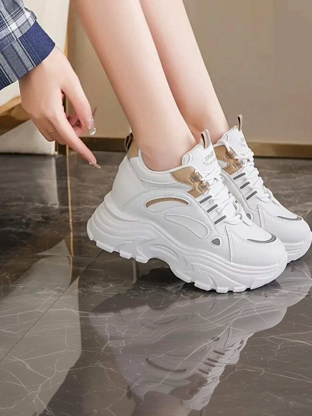 glitchez Women Sneakers