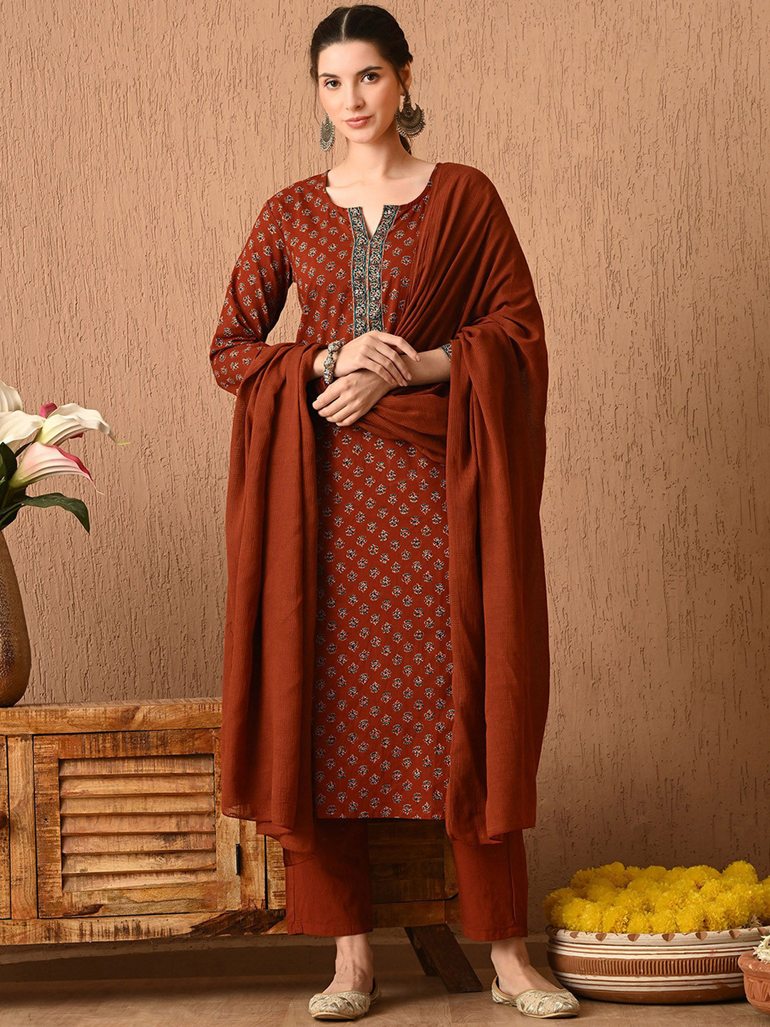 Anouk Women Floral Printed Regular Pure Cotton Kurta with Trousers & With Dupatta