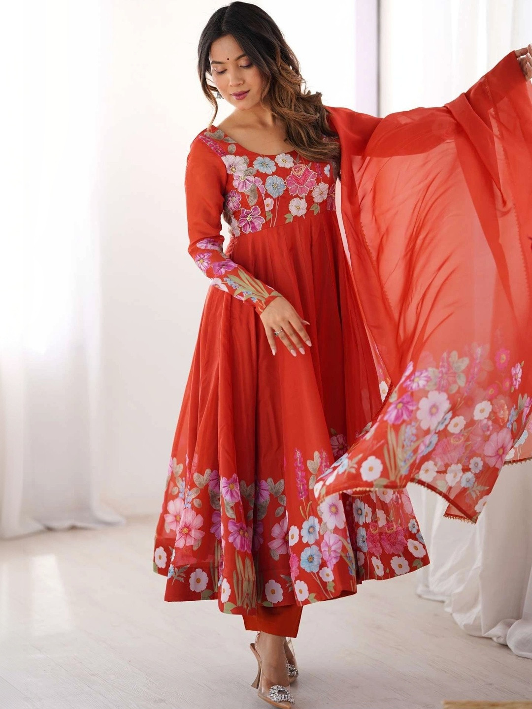 Anouk Women Floral Printed Empire Kurta with Trousers & With Dupatta