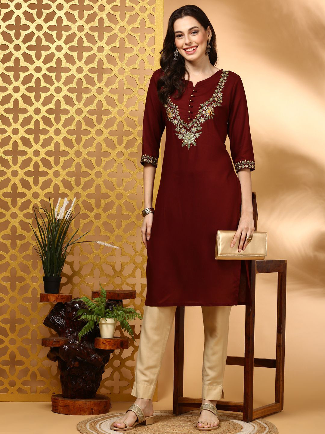 Anouk Women Floral Embroidered Kurta