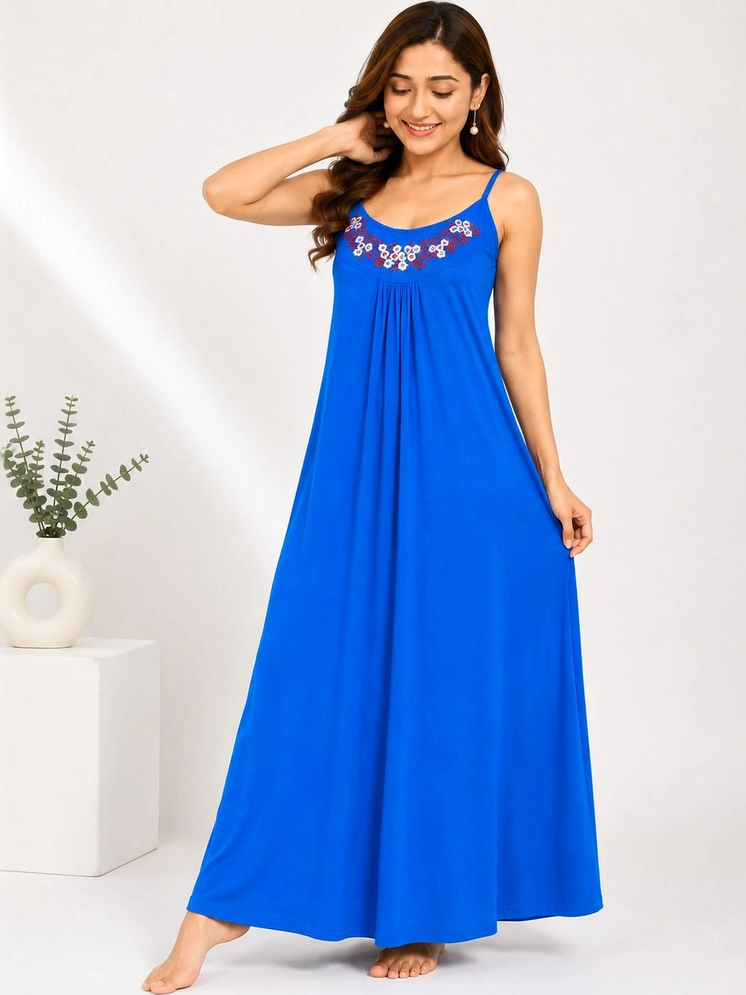 Sukhraa Embroidered Maxi Nightdress