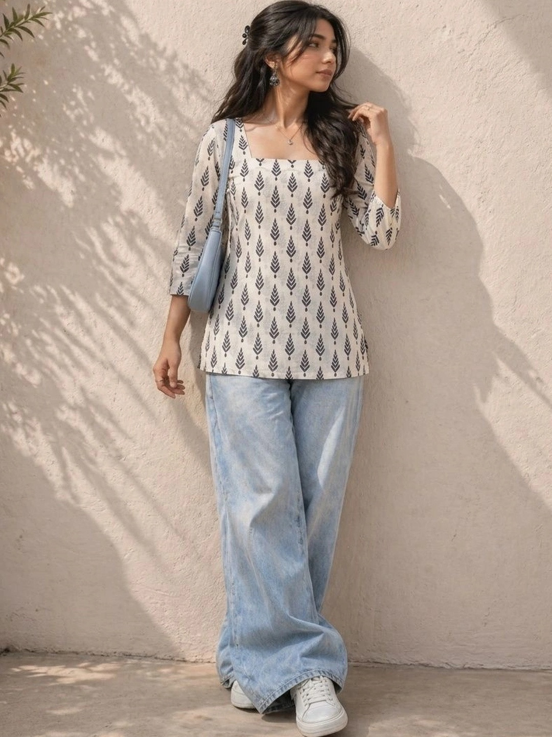 ARIHANT CREATIONS Ethnic Motifs Printed Square Neck Kurti