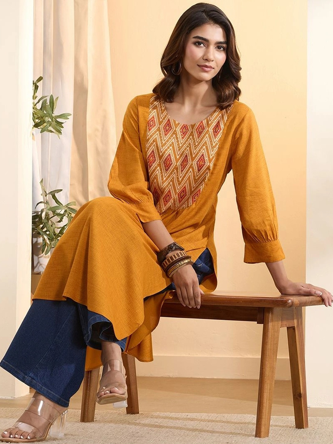 Biba Women Geometric Embroidered Thread Work Kurta