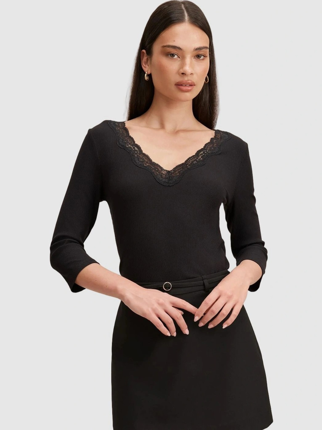 Forever New Selena Lace Trim 3/4 Sleeve