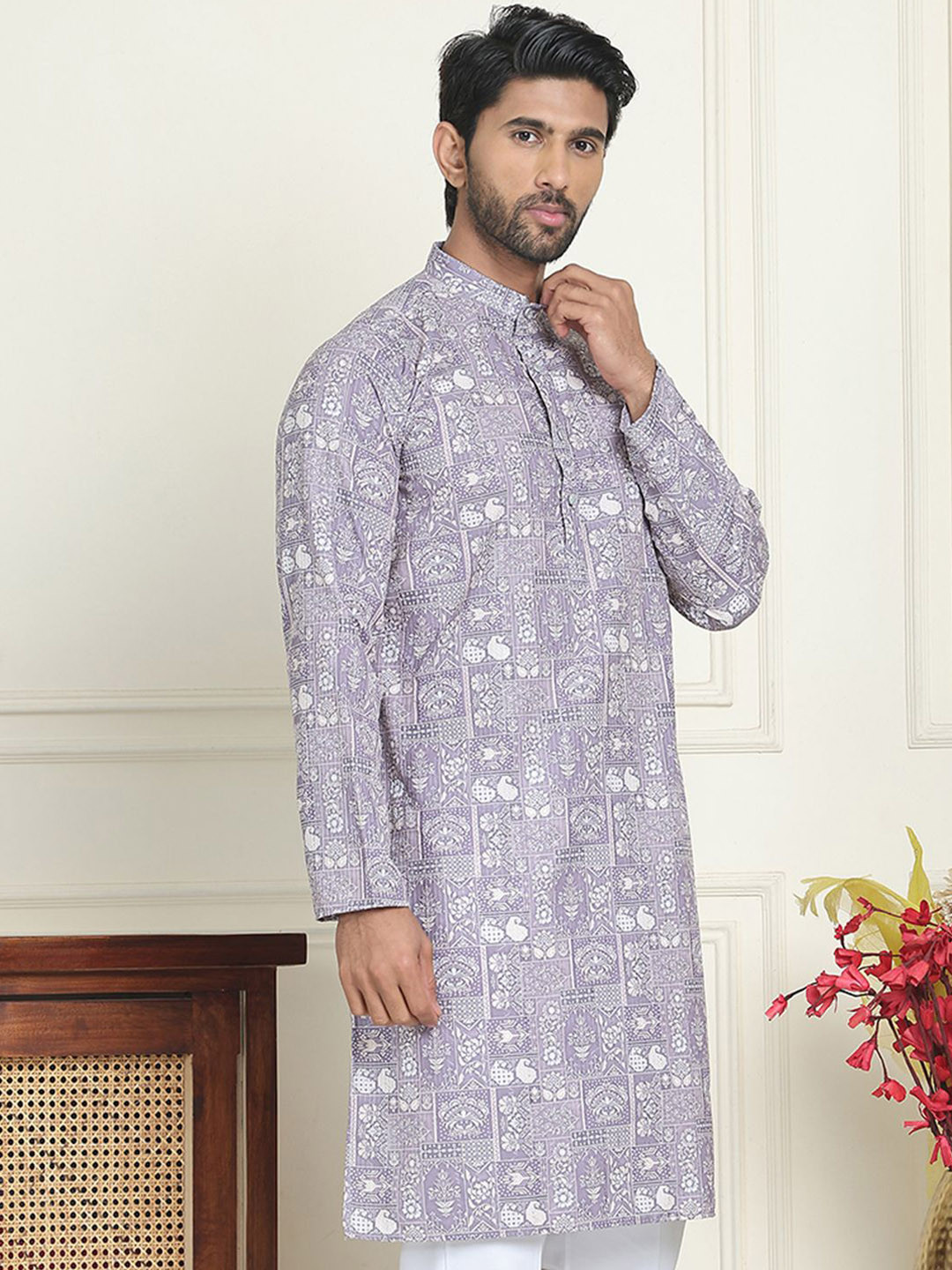 Anouk Purple Floral Embroidered Mandarin Collar Sequinned Silk Straight Kurta