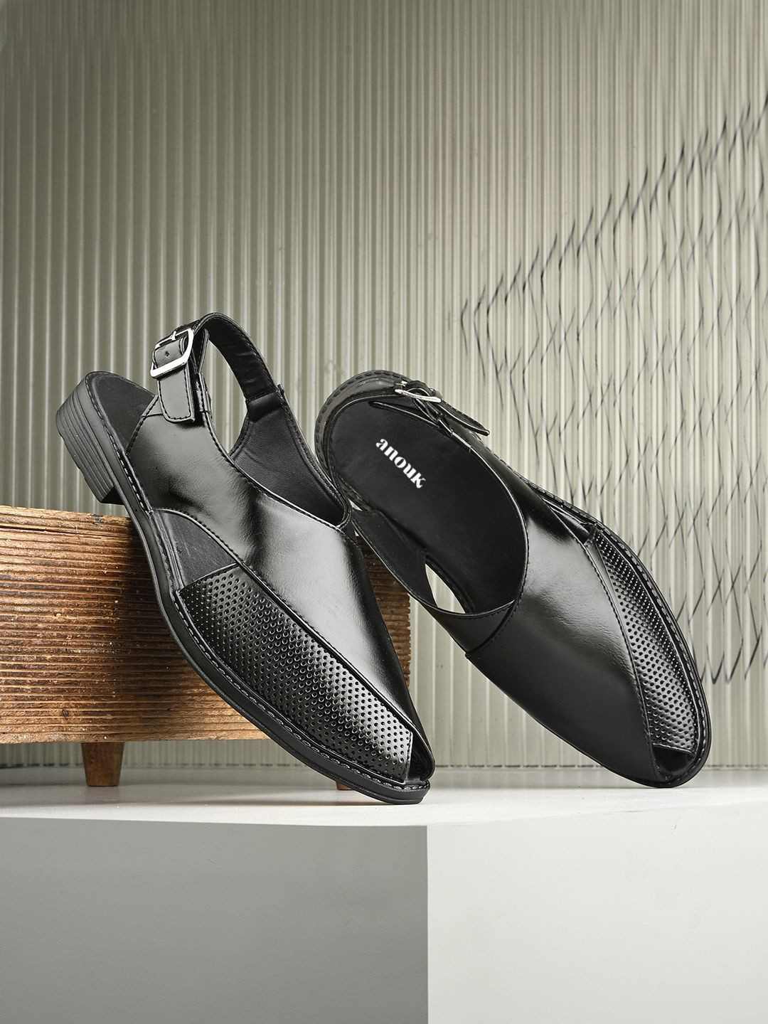 Anouk Men PU Shoe-Style Sandals