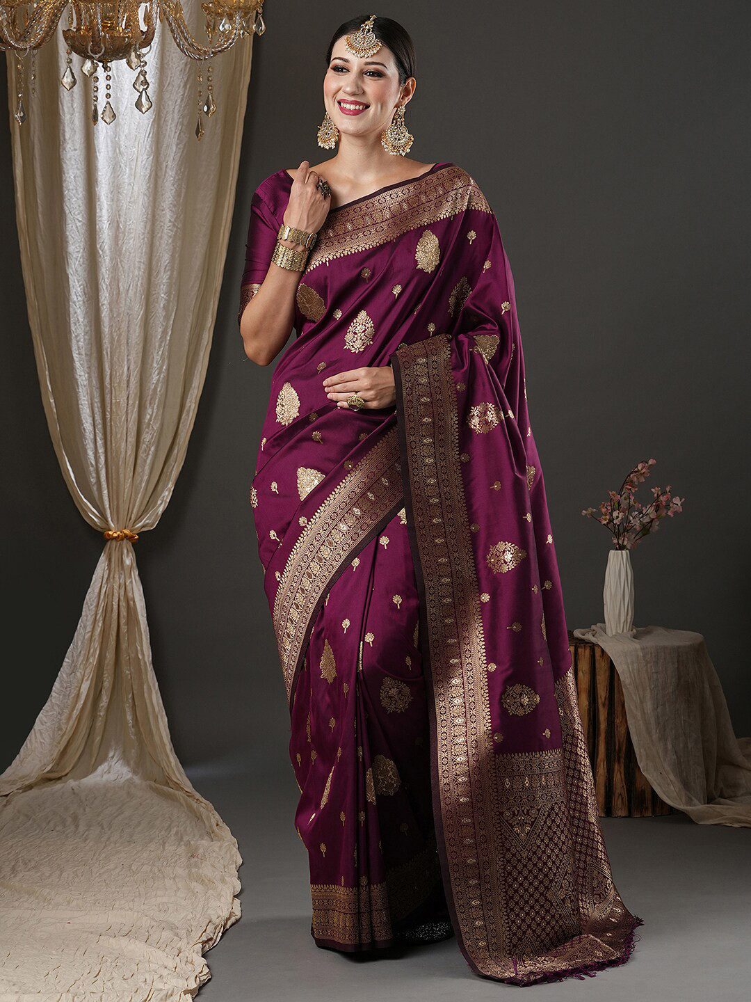 Anouk Purple & Gold-Toned Ethnic Motifs Zari Banarasi Saree