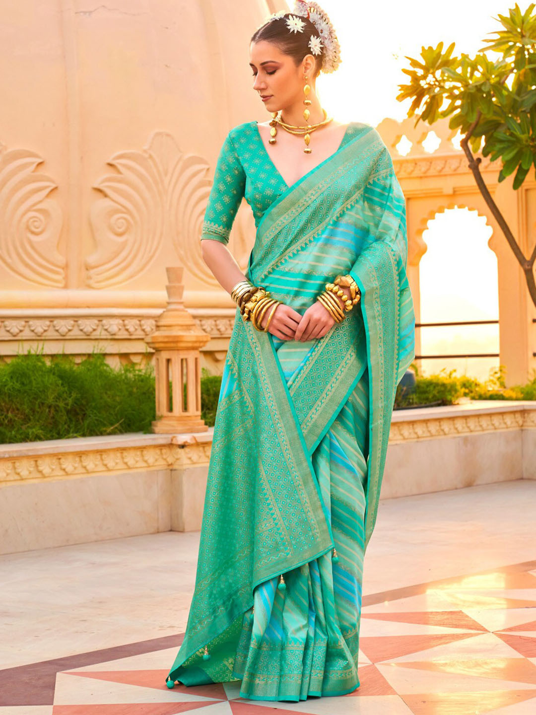 Anouk Ethnic Motifs Zari Silk Blend Banarasi Saree