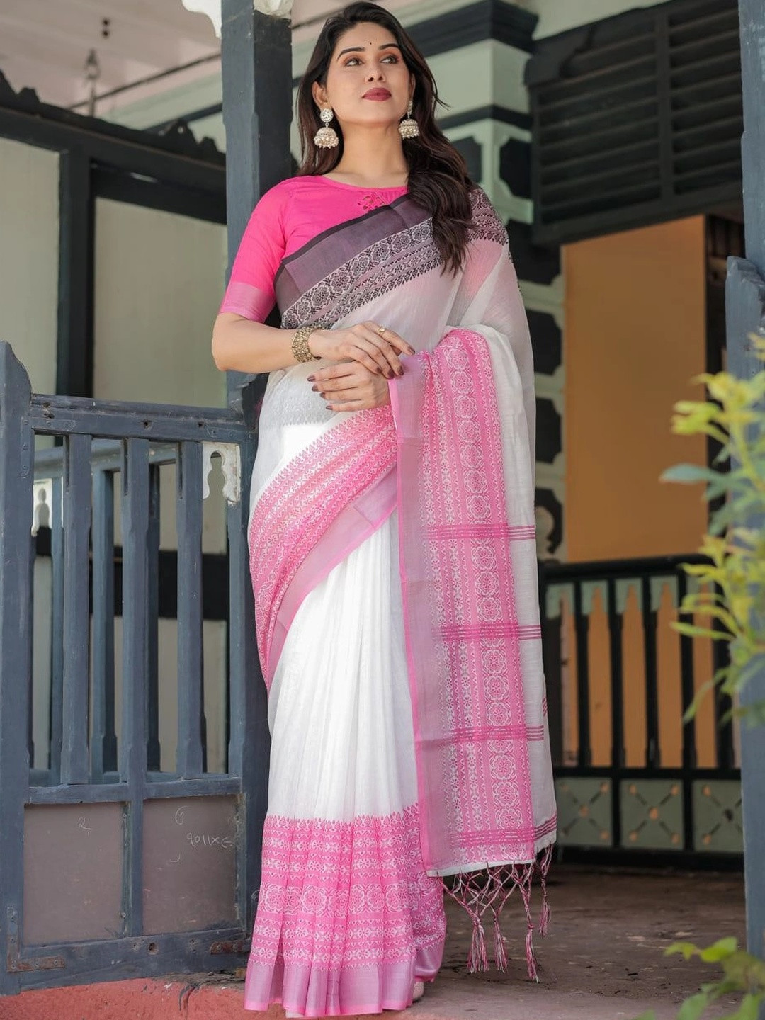 HERE&NOW Linen Blend Bhagalpuri Saree