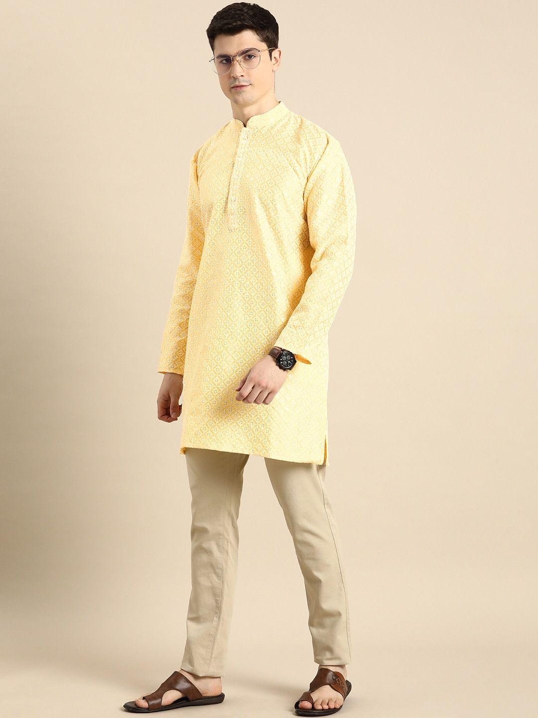 Anouk Men Geometric Embroidered Chikankari Kurta