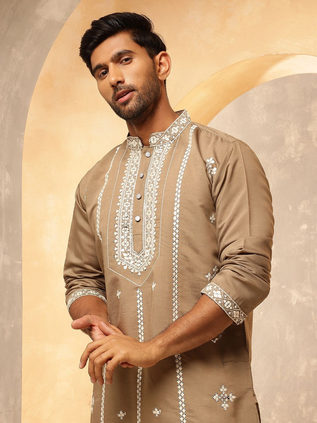 Anouk Geometric Embroidered Mandarin Collar Thread Work Cotton Silk Straight Kurta