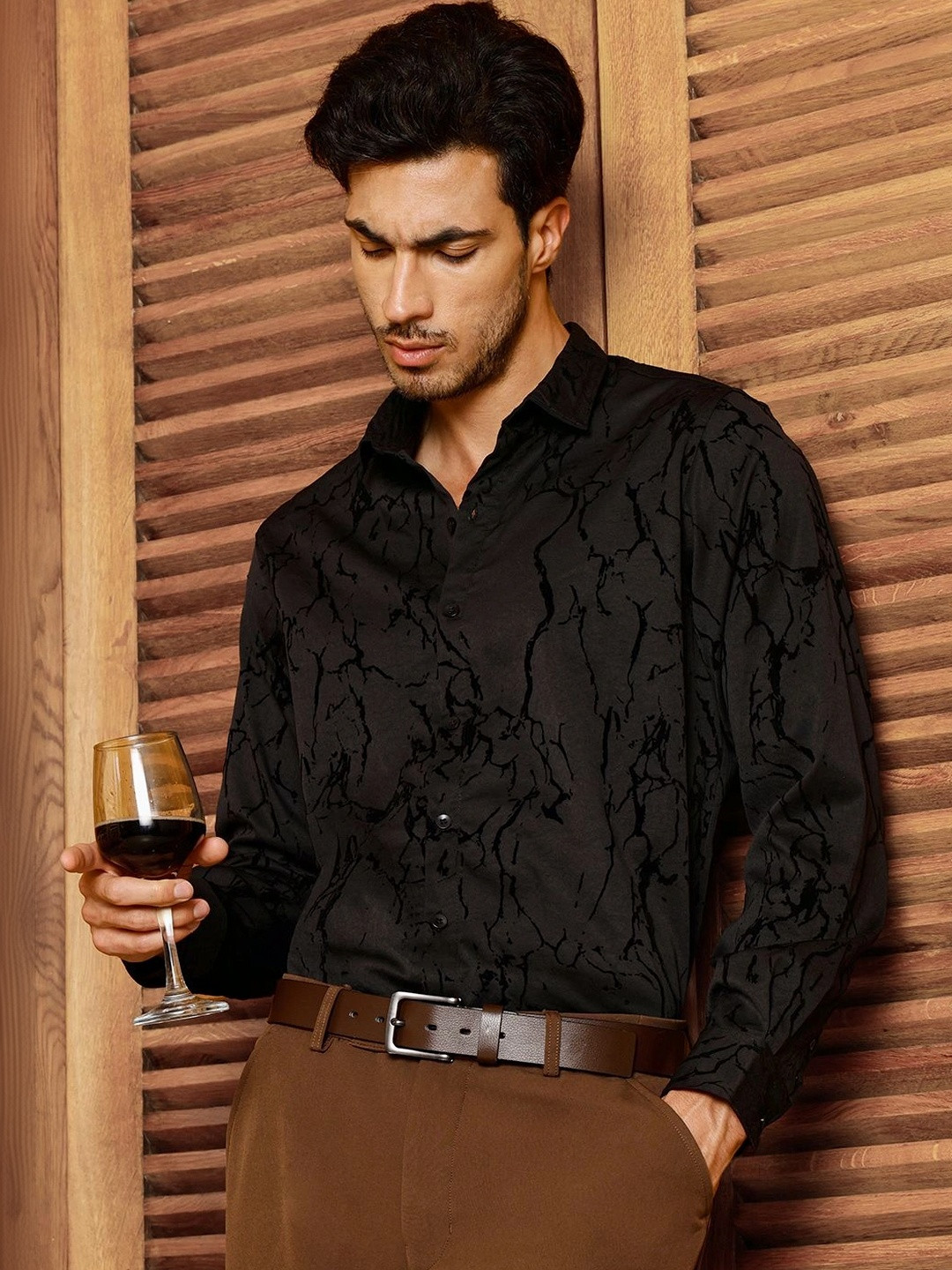 CAHOOT Men Standard Printed Party Shirt