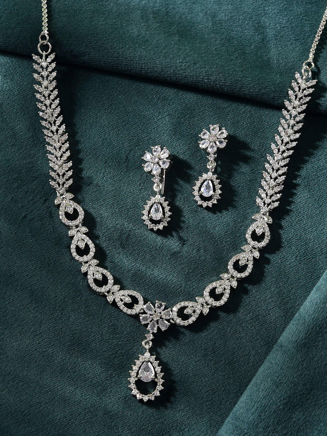 Anouk Silver Plated American Diamond Studded Jewellery Set