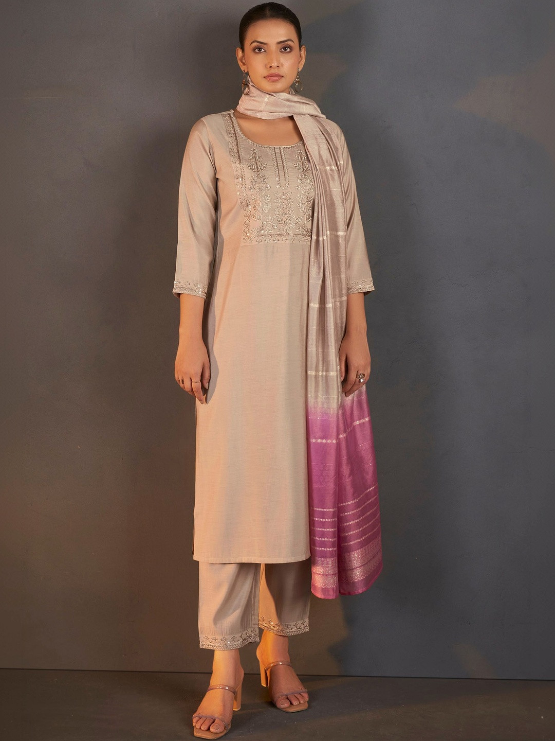 Anouk Women Ethnic Motifs Embroidered Regular Thread Work Kurta with Trousers & Dupatta