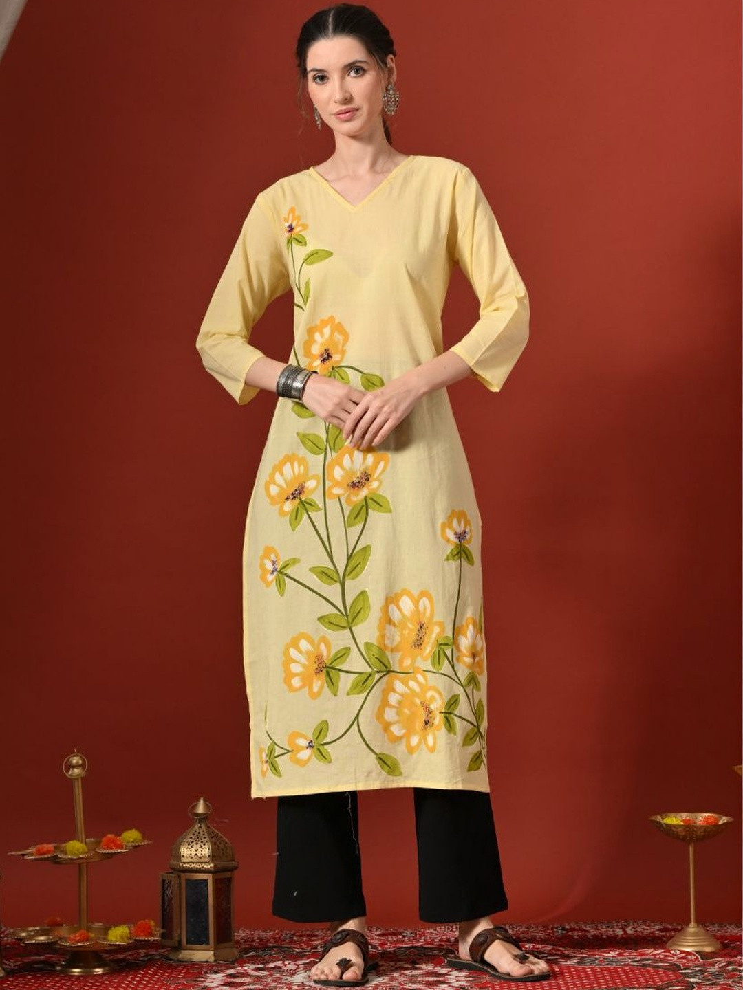 Anouk Mirage Women Floral Printed Thread Work Kurta