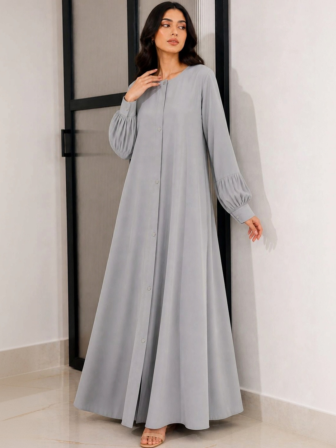 AARUH Round Neck Abaya Burqas