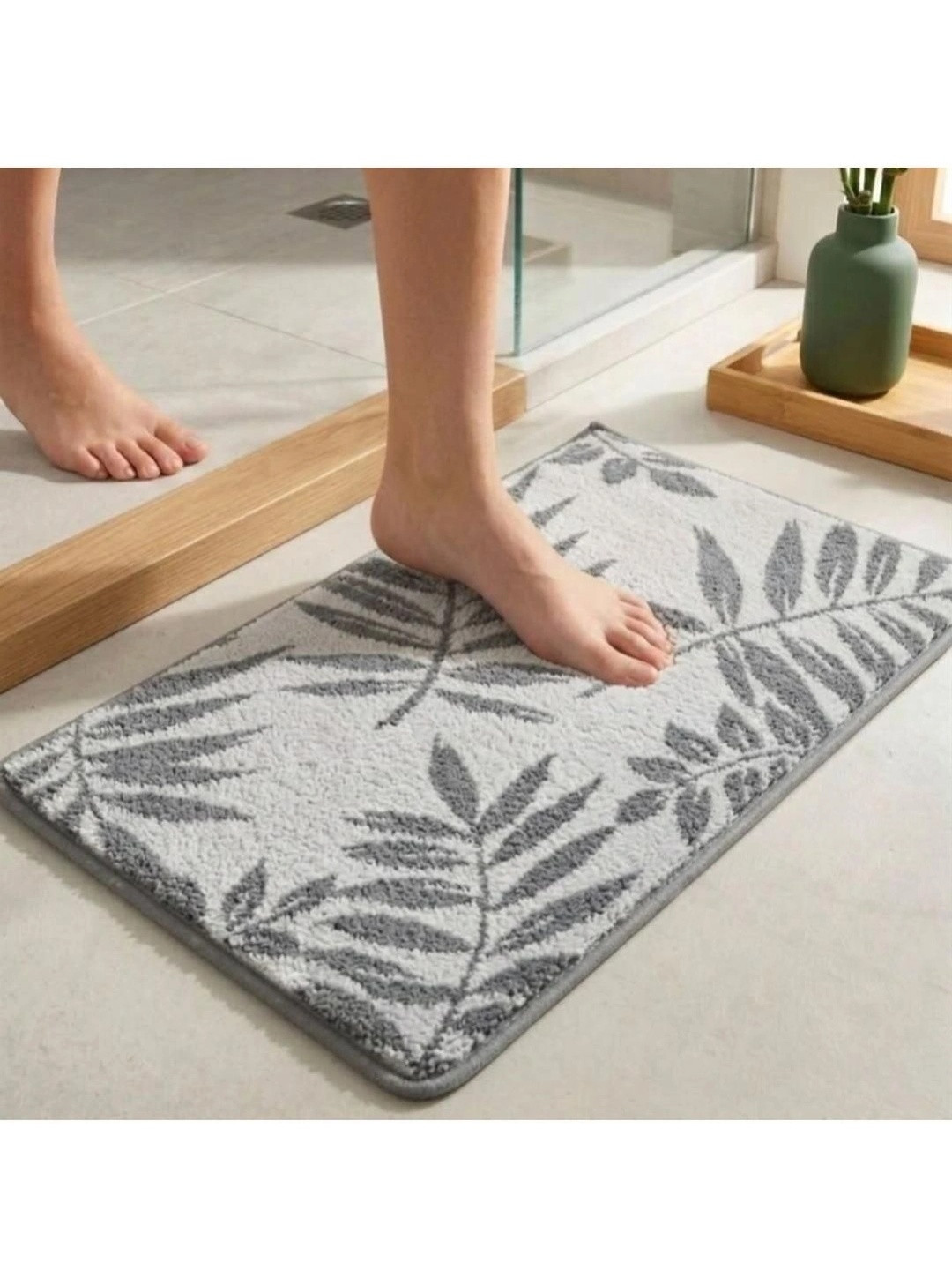 Athom Trendz Grey & Black Printed Anti-Slip Bathmat 58x38 cm