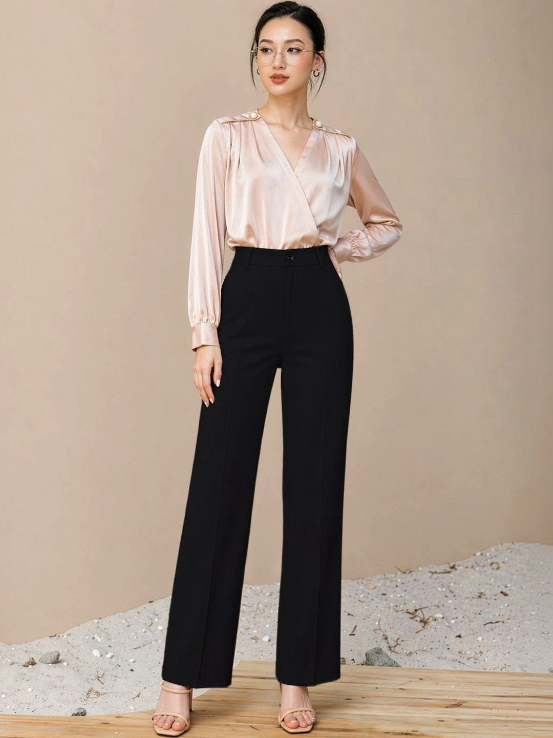 Maheshvi Women Straight Fit High-Rise Trousers