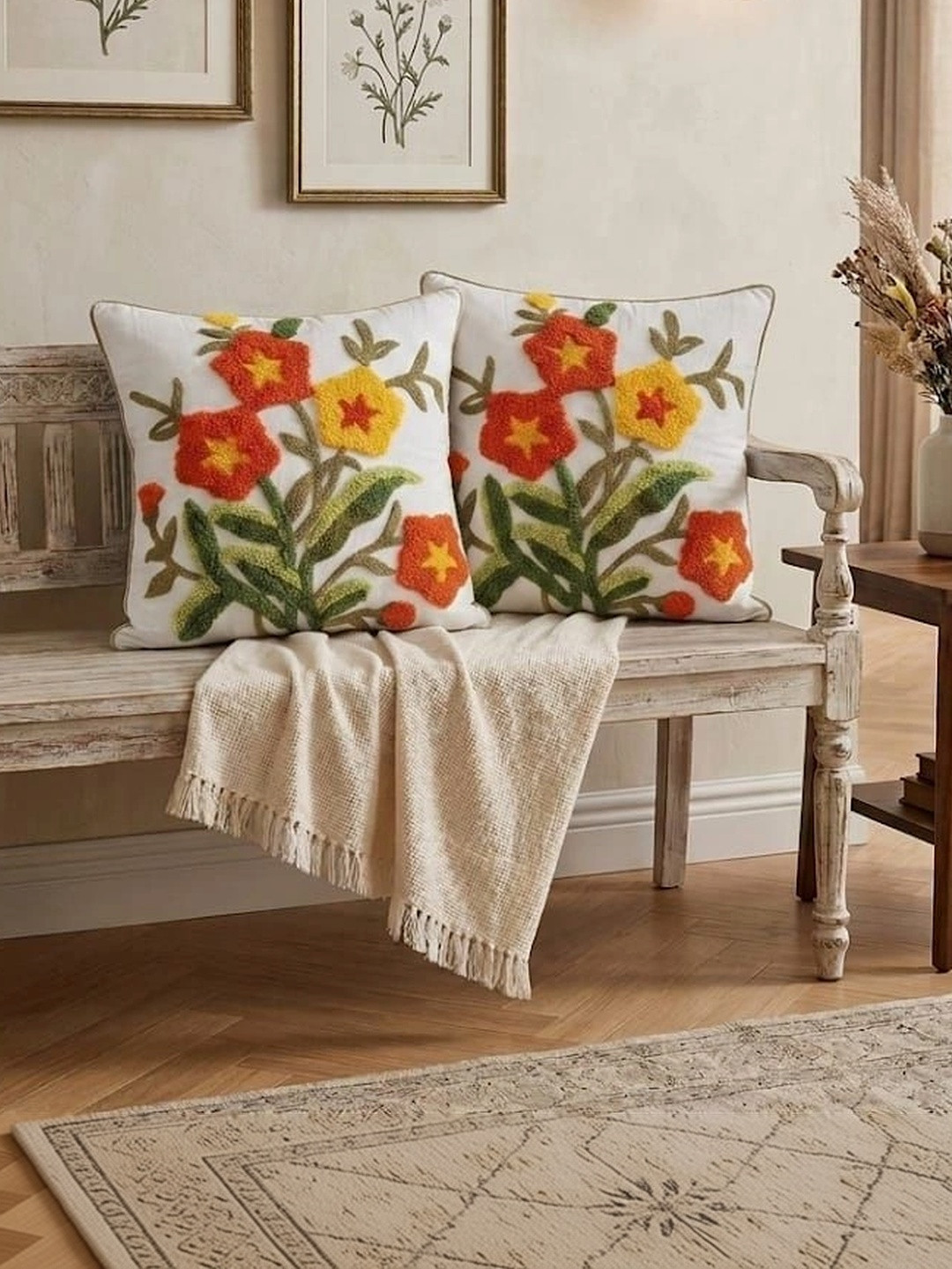 salajya anchla Multicoloured Set of 2 Floral Square Cushion Covers