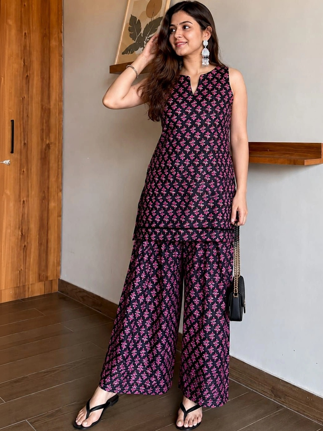 Mitus couture Women Ethnic Motifs Printed Regular Kurta with Pyjamas