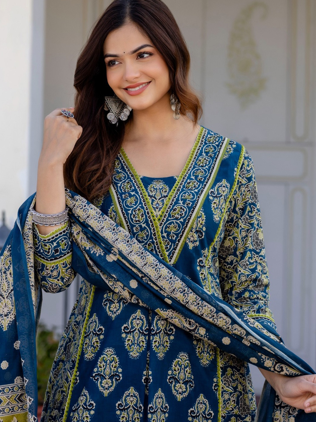 Anouk Women Motifs Printed Regular Mirror Work Pure Cotton Kurta with Trousers & Dupatta