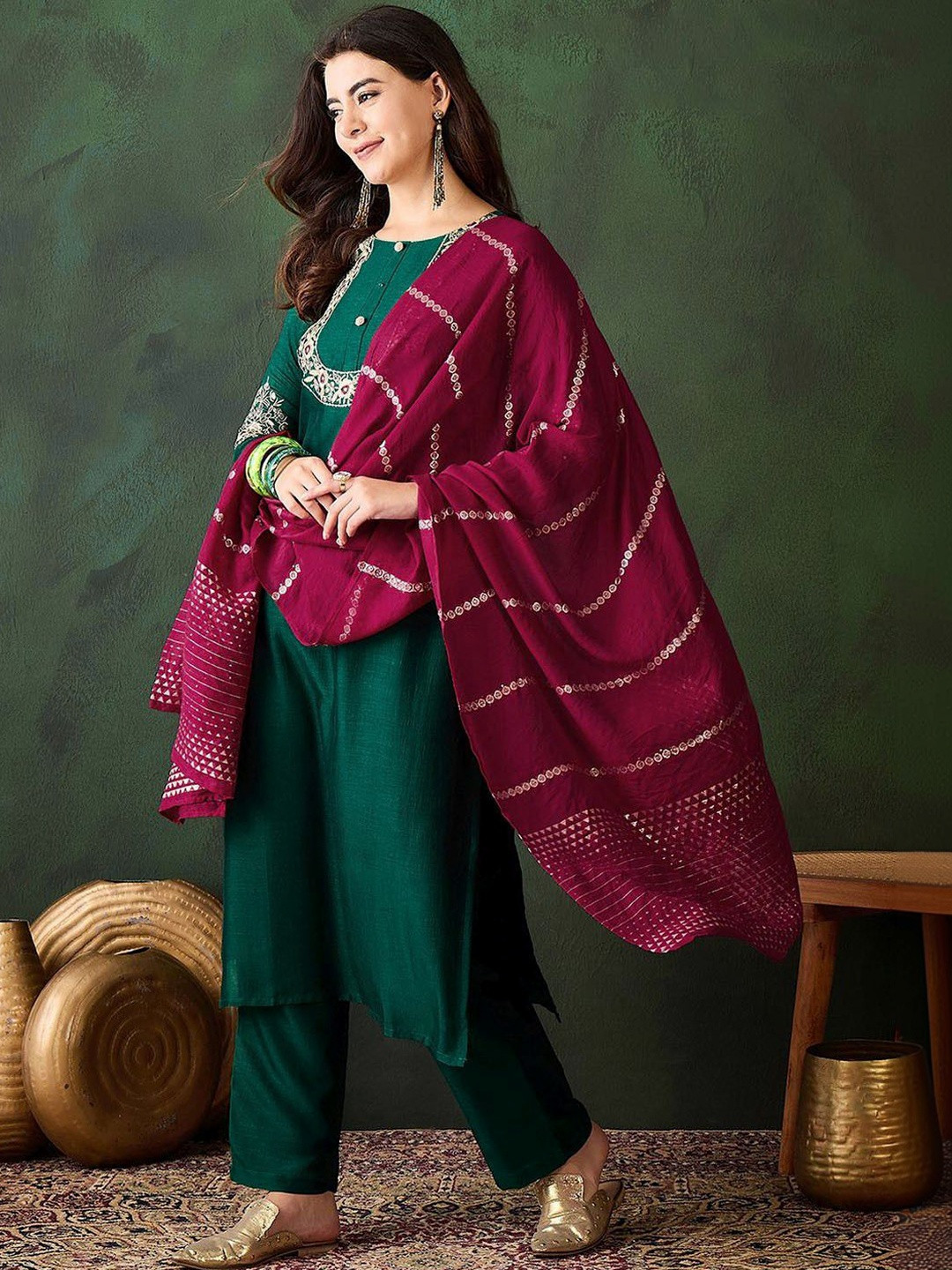 Anouk Mirage Women Ethnic Motifs Embroidered Regular Thread Work Kurta with Trousers & With Dupatta