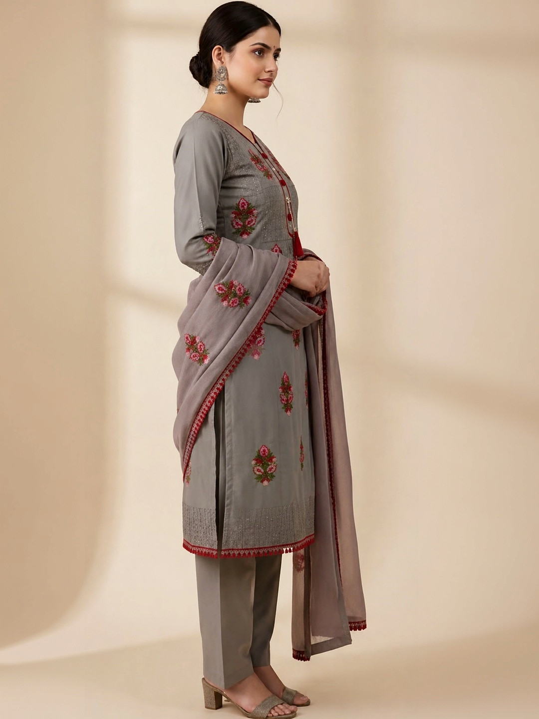 STHIT Women Floral Embroidered Regular Thread Work Chanderi Cotton Kurta with Trousers & With Dupatta