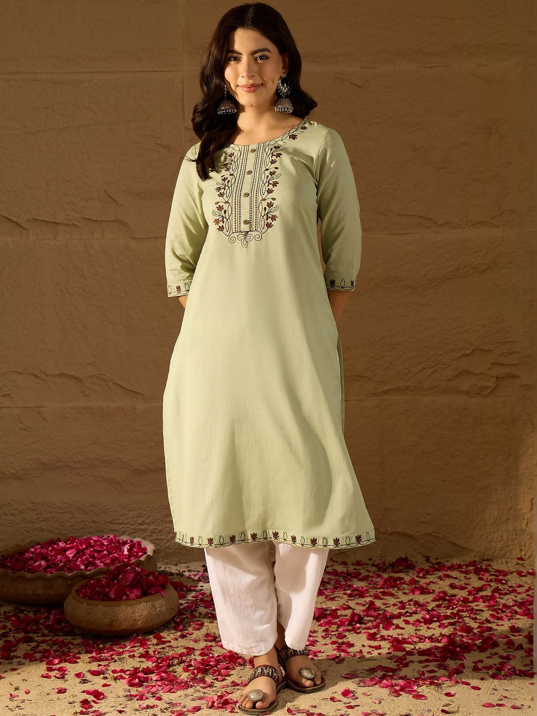 Anouk Women Ethnic Motifs Embroidered Kurta