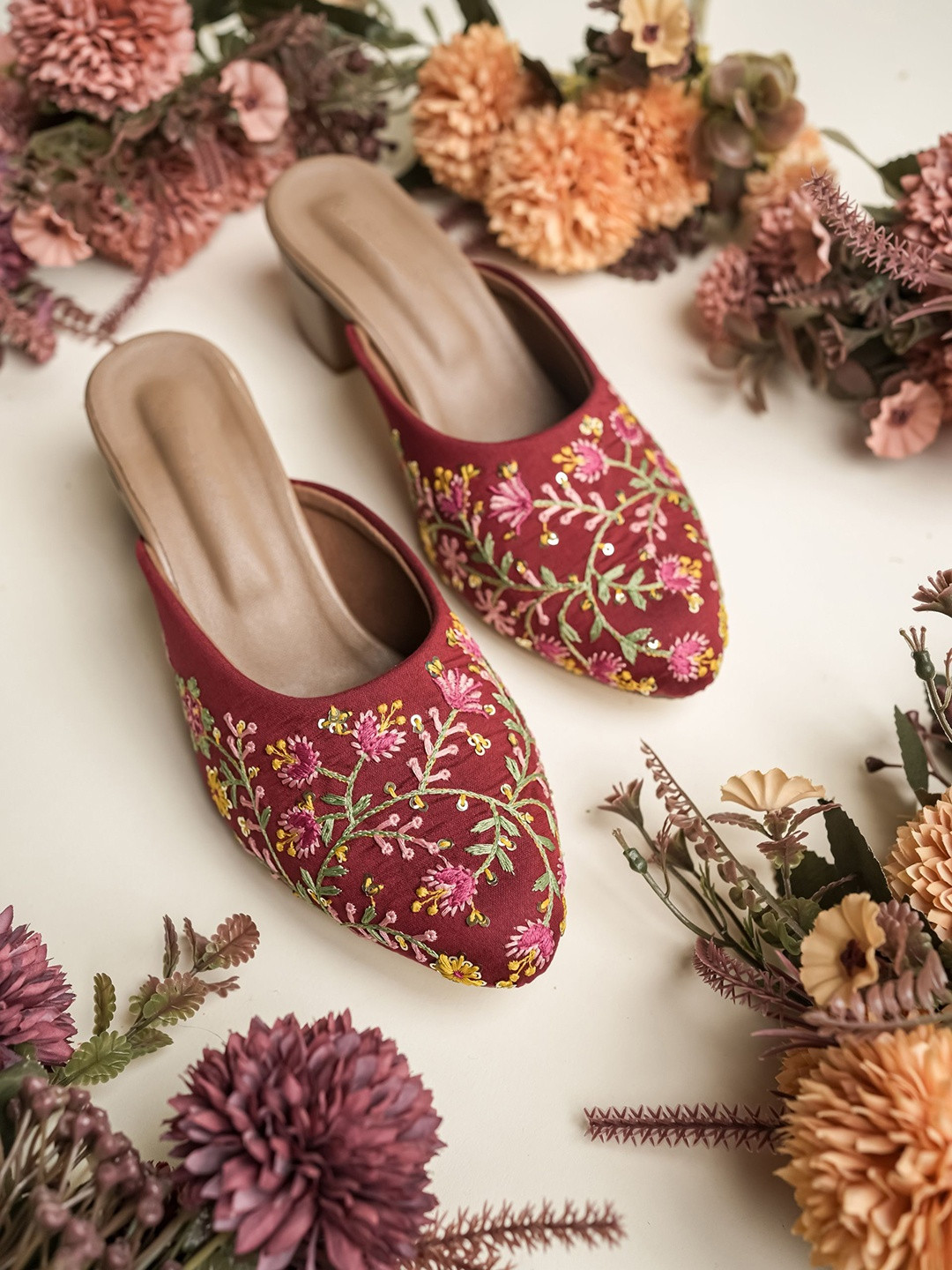 Anouk Women Printed Ethnic Block Mules