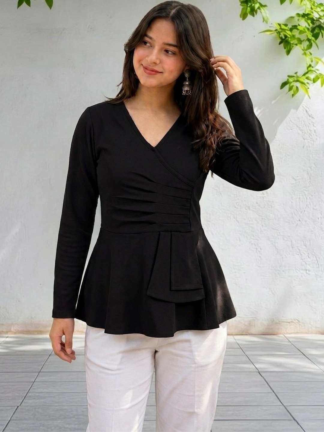 SHEEZZY Solid Valentino Peplum Top
