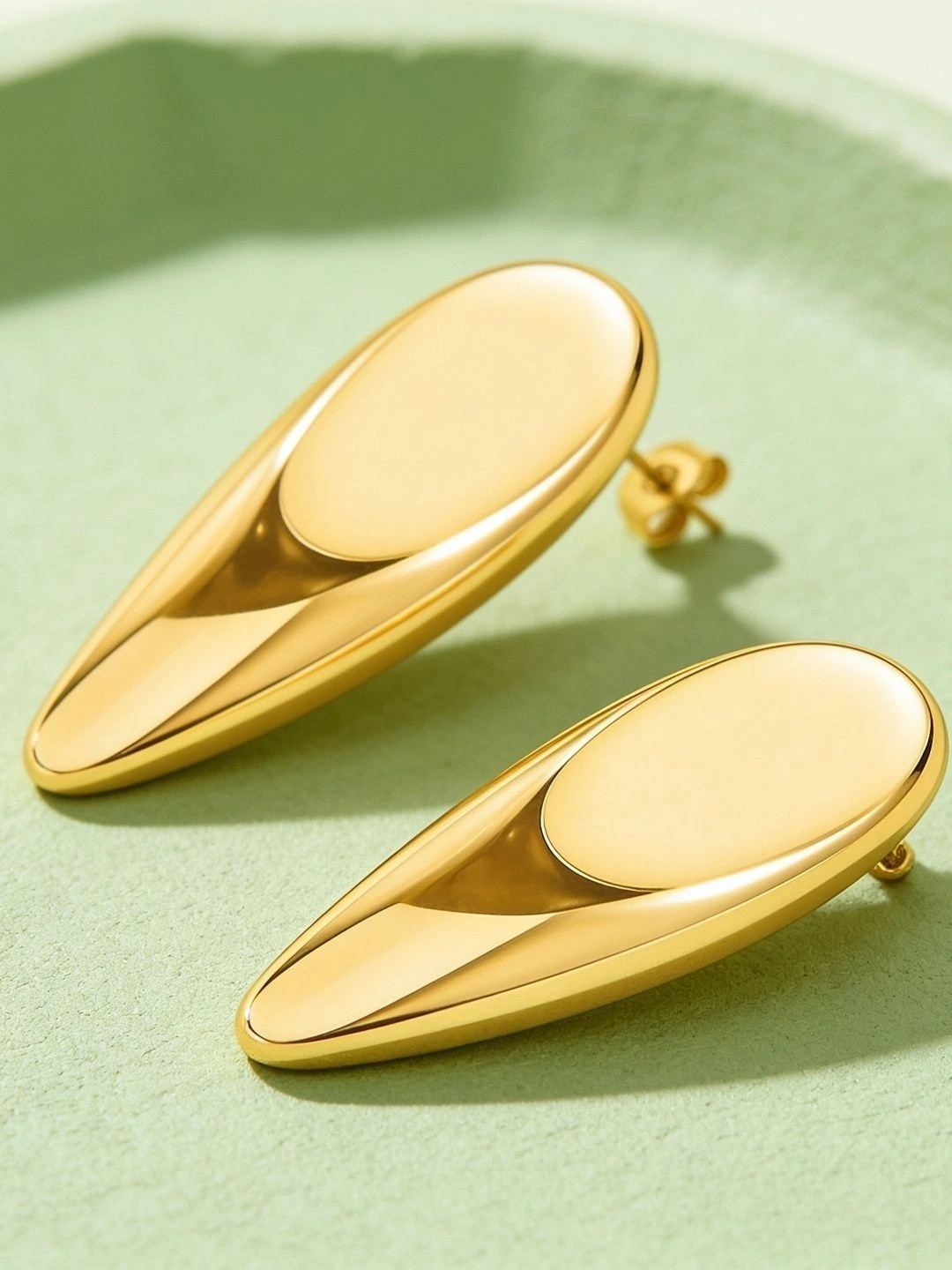 ELRA 18k Gold Plated Stainless Steel Waterproof & Anti-Tarnish Liquid Aura Stud Earrings