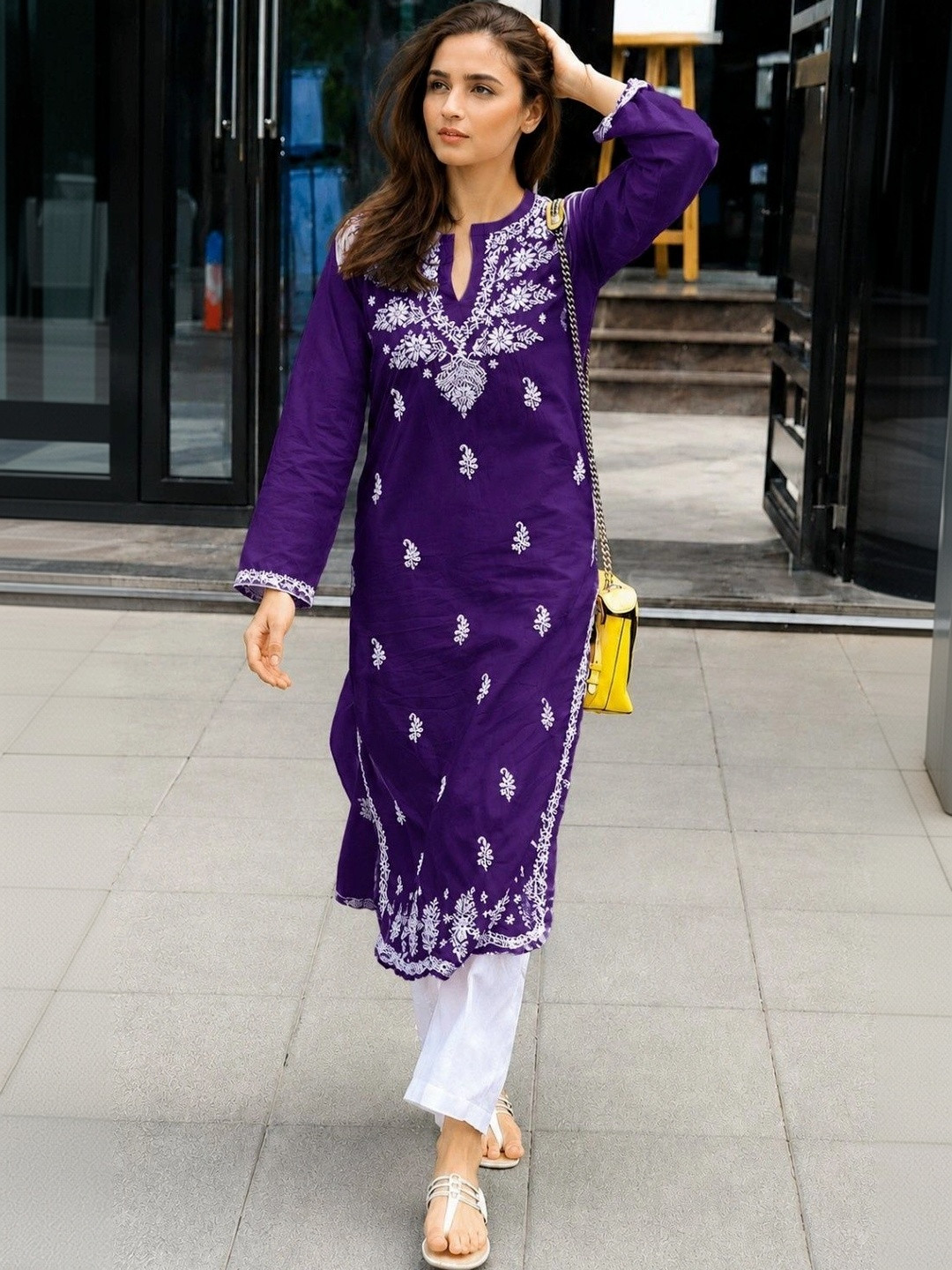 Sangria Ethnic Motifs Embroidered V-Neck Chikankari Chikankari Kurti