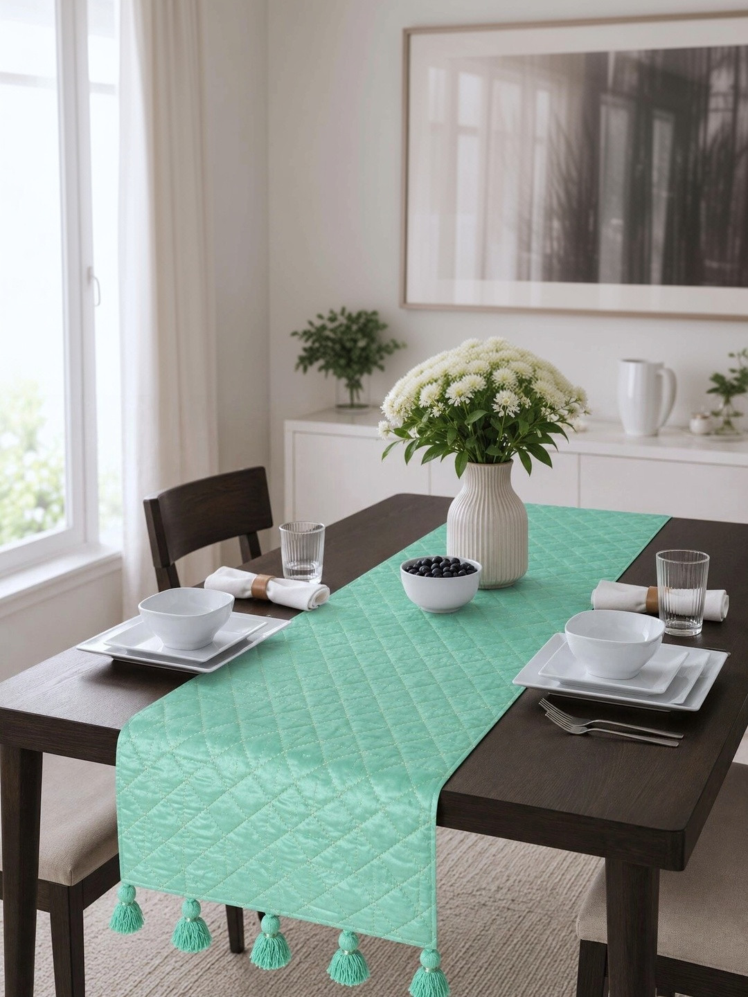 eyda Green Solid Quilted Table Runners