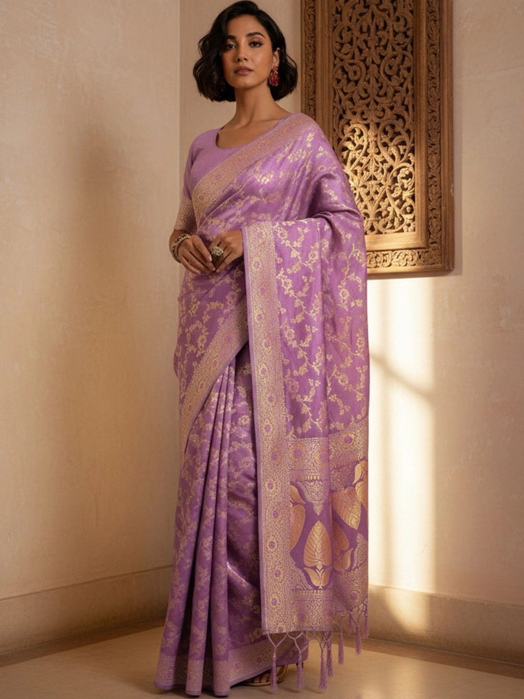 Sangria Woven Design Zari Silk Blend Designer Banarasi Saree