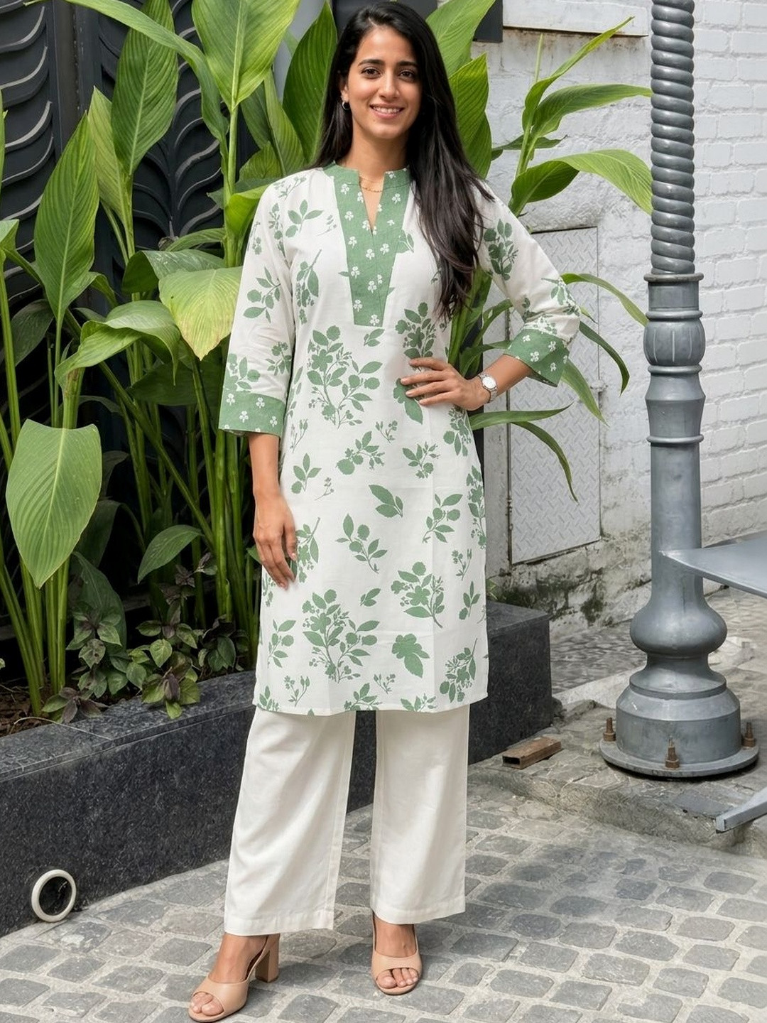 Anouk Women Floral Printed Kurta