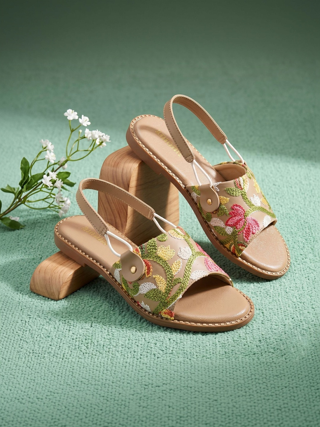 Anouk Women Embellished Open Toe Flats with Embroidered