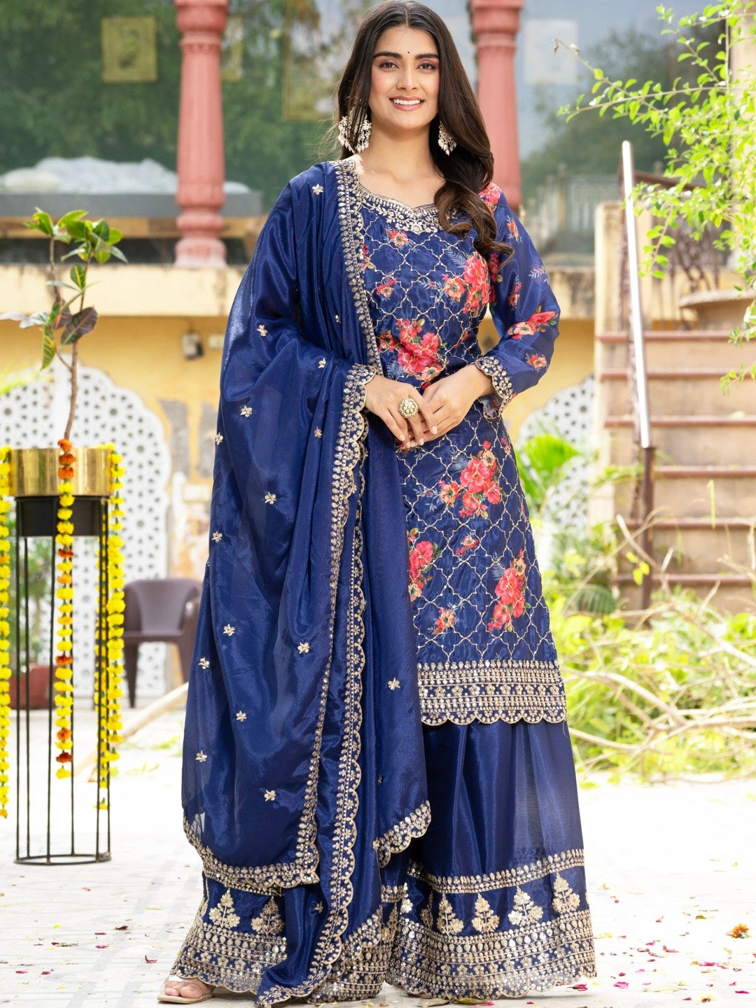 Anouk Women Floral Printed Regular Kurta with Sharara & With Dupatta