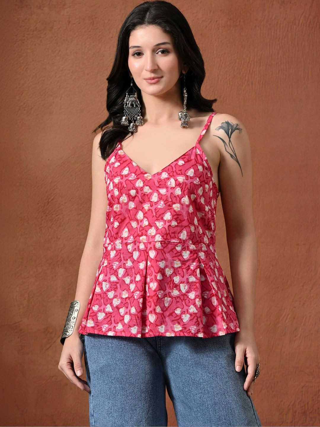 Anouk Printed V-Neck Pure Cotton Pleated Kurti