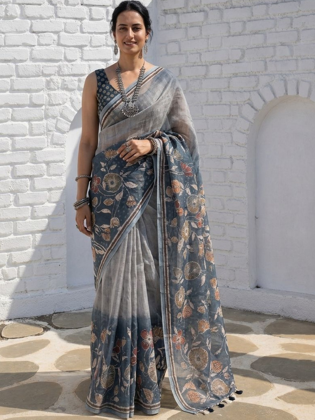 Anouk Floral Pure Linen Handloom Block Print Saree