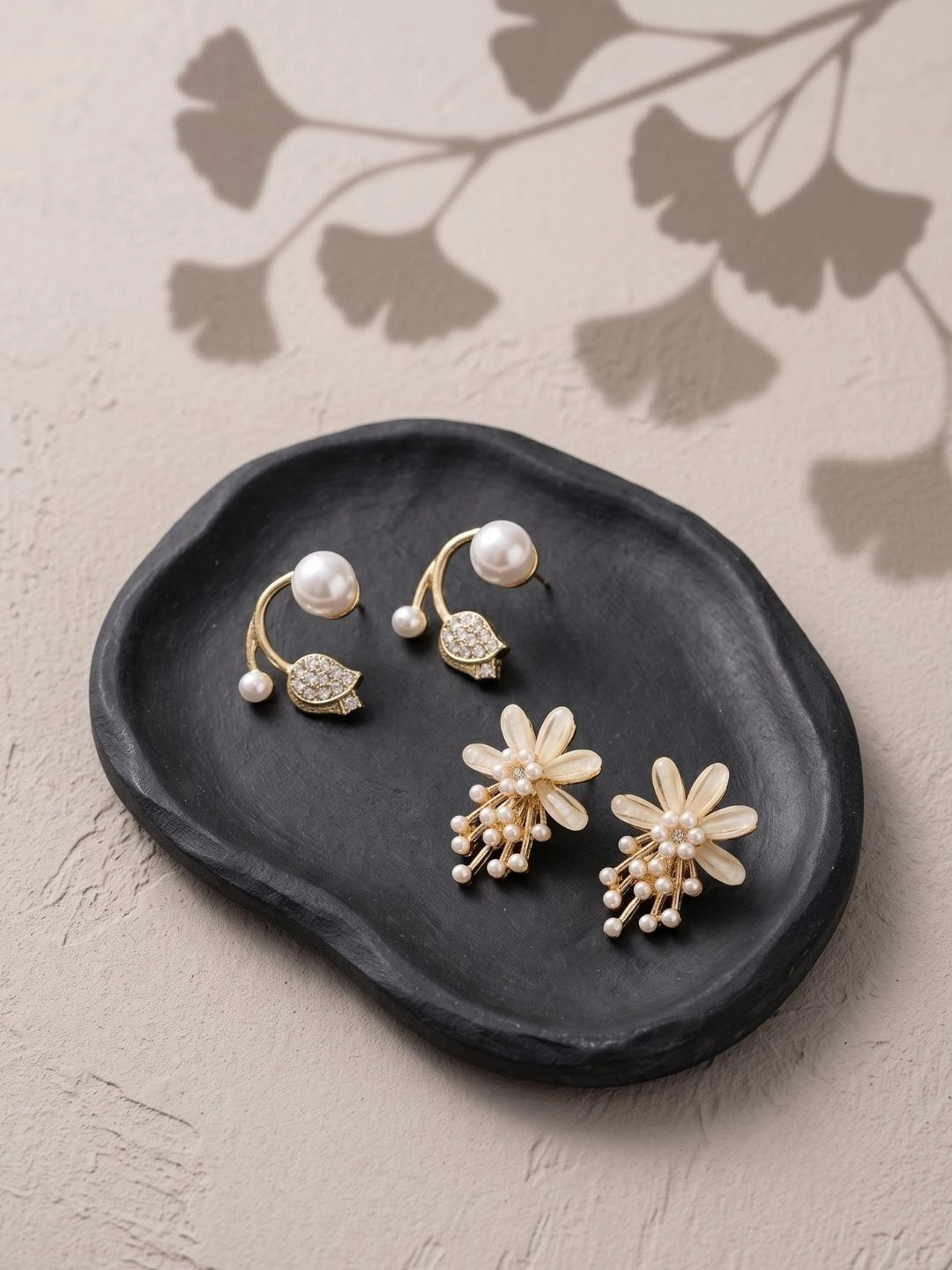 SEKOU Floral Studs Earrings